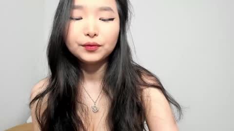  Your Soyun  online show from April 26, 1:42 pm