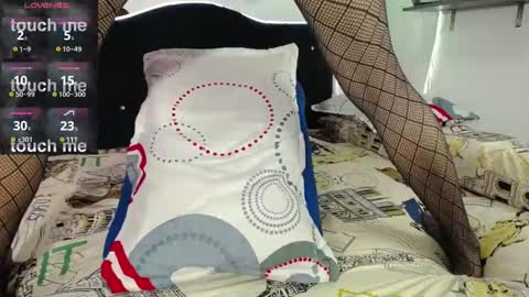 Snapshot of mia_sweet_55 chatting on January 19, 2:04 am Mia online show from January 19, 2:04 am