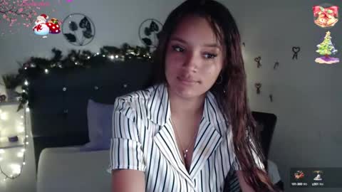 mia_sweetdc online show from December 29, 7:00 pm