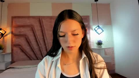 Miaaa online show from May 9, 8:48 pm
