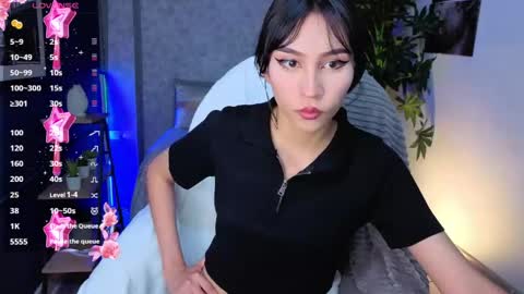 miaa_lee777 online show from May 21, 8:37 pm
