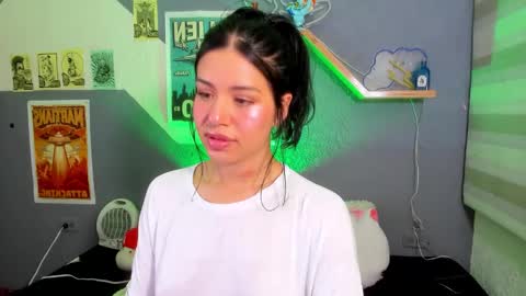 Miaa online show from November 13, 8:22 pm