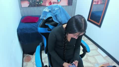       online show from October 27, 5:35 pm