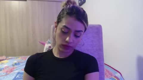 Snapshot of miacollings1 chatting on October 26, 3:40 am Miia  online show from October 26, 3:40 am