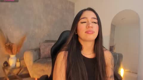 miacooper online show from September 15, 8:32 pm