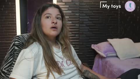 Mia online show from February 14, 2:50 am