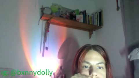 miadollprincess online show from April 5, 3:25 am