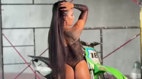 Mia Gomez online show from November 14, 2:52 pm