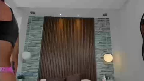 miagomezx online show from September 22, 7:51 pm