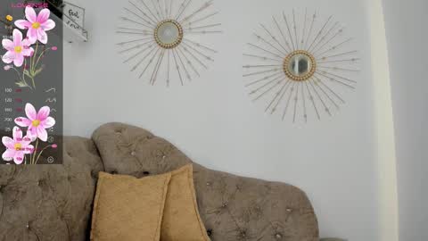 Miah Collins online show from January 12, 5:53 pm