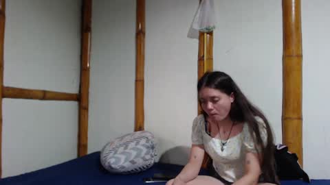 Snapshot of miahells chatting on March 12, 9:45 pm Mia  Sam online show from March 12, 9:45 pm