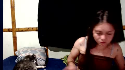 Snapshot of miahells chatting on September 14, 12:02 am Mia  Sam online show from September 14, 12:02 am