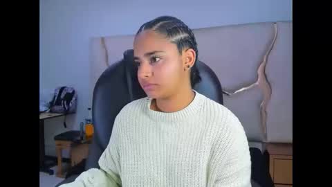 miahsex69 online show from December 20, 5:14 am