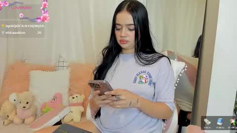 Snapshot of miamaiha chatting on October 9, 2:39 am mia 600am-1000am Colombia time online show from October 9, 2:39 am