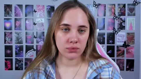 miamilas online show from February 20, 8:06 am