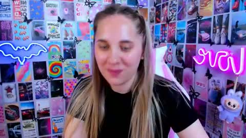 miamilas online show from June 15, 1:47 pm
