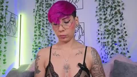 Mia Morgann online show from April 23, 2:08 pm