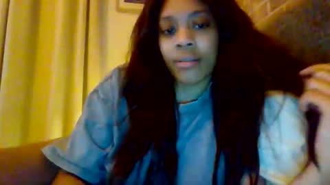 MiaMuffn online show from March 24, 4:51 am