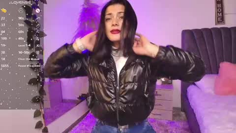 miaoconell online show from June 5, 11:43 pm