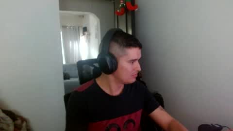 miaou_miaou online show from June 26, 9:42 pm