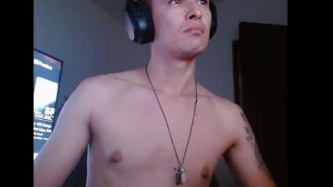 Snapshot of miaou_miaou chatting on December 20, 1:14 am miaou_miaou online show from December 20, 1:14 am