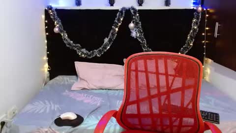 Mia Peyton   online show from December 29, 3:13 pm