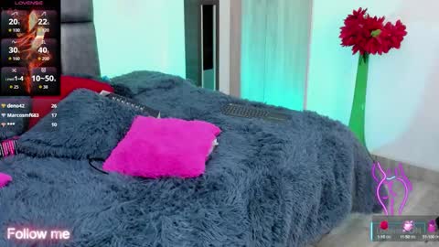 Mia Milf online show from October 8, 1:02 am