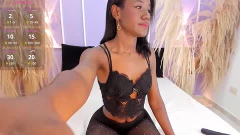 Miia Smith online show from November 26, 12:57 pm