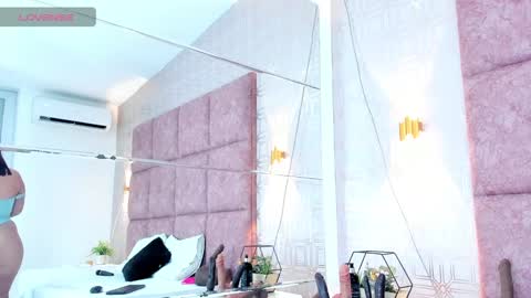 Mia Torres  online show from February 26, 11:41 pm