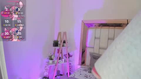 Mia Villalobos online show from September 12, 12:07 pm