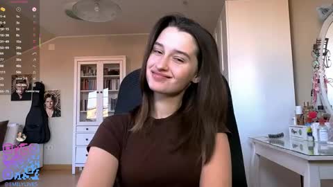 Emily online show from April 17, 2:19 pm