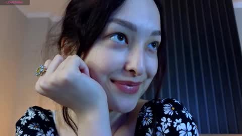 michaelamaneafaiga online show from March 28, 11:44 am