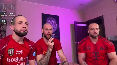 michaelbradley_for_u online show from March 18, 6:14 pm