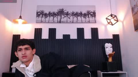 michaelkoiv online show from April 19, 11:44 am