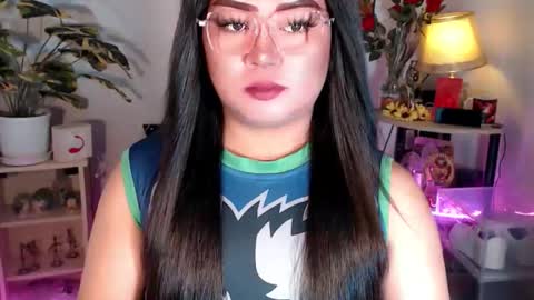 Snapshot of michellechannelxxx chatting on October 20, 12:21 pm Michelle online show from October 20, 12:21 pm