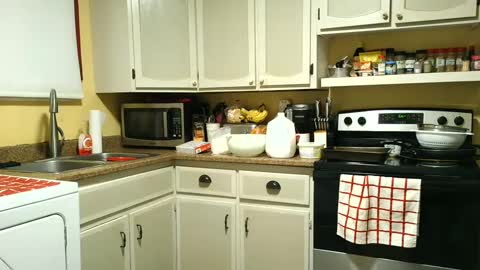 Mickey online show from March 5, 8:53 pm