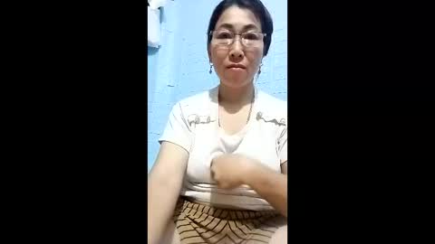 Miky online show from April 16, 12:55 am