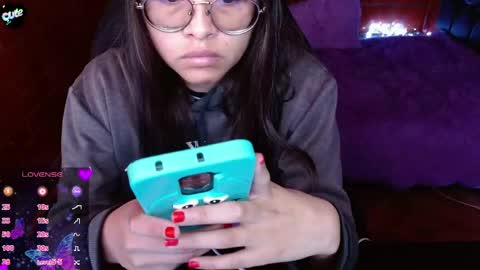 Midori 7u7 online show from April 8, 5:05 pm