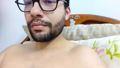 Sam online show from December 20, 2:46 pm