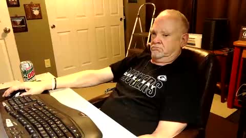 midwestdad09 online show from October 27, 10:37 am