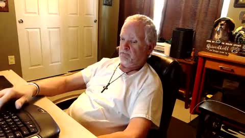 midwestdad09 online show from October 21, 6:44 pm