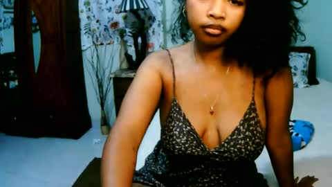 miel_07 online show from May 17, 3:21 pm
