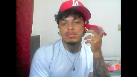 miguelvl01 online show from September 30, 8:36 am