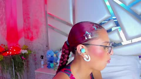 MIA 3 online show from May 8, 2:06 am