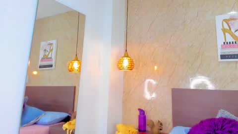 Miia online show from April 14, 11:57 am