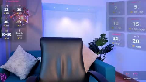 Miia 3 online show from April 7, 11:45 am