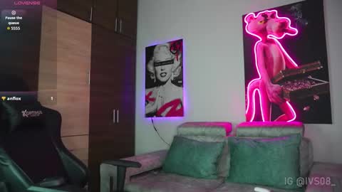 MIA  online show from November 14, 11:39 pm