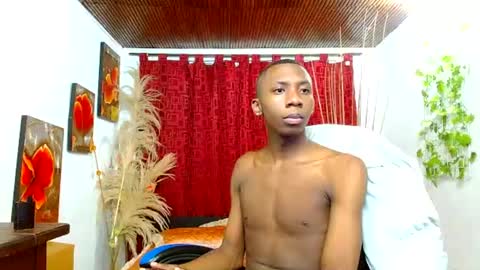 milo online show from February 25, 9:40 pm