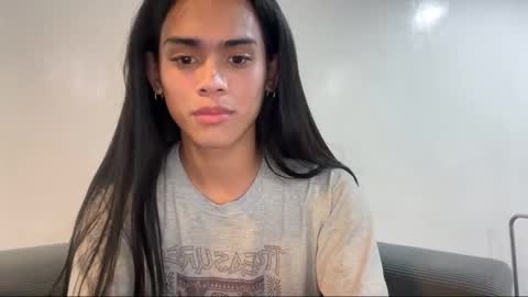 mika_pedersen online show from September 18, 10:58 pm