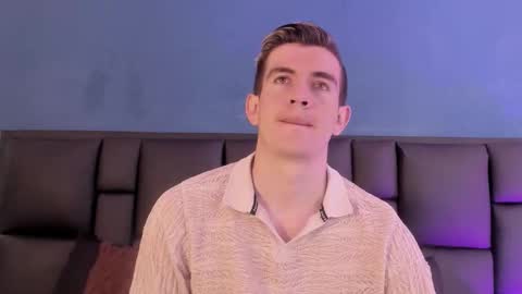 mikael online show from February 8, 4:38 am